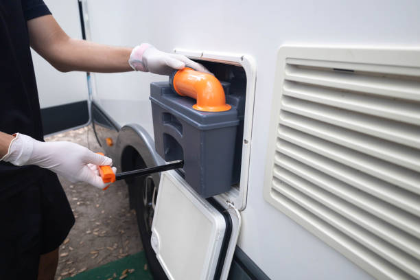 Best High-end porta potty rental  in Coleraine, MN